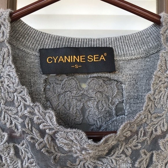 Cyanine Sea Mini Bodycon Wool Dress Gray Size Small - Picture 6 of 6
